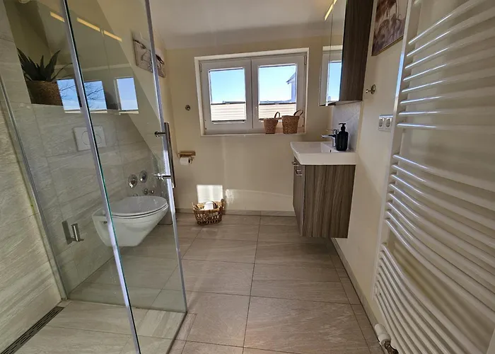 Kuestenglueck 3 Modernes Maisonette-apartment Mit Meerblick & Kickerspass - 200m Zum & Baecker Апартаменты *