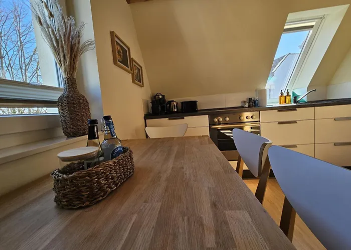 Апартаменты Kuestenglueck 3 Modernes Maisonette-apartment Mit Meerblick & Kickerspass - 200m Zum & Baecker