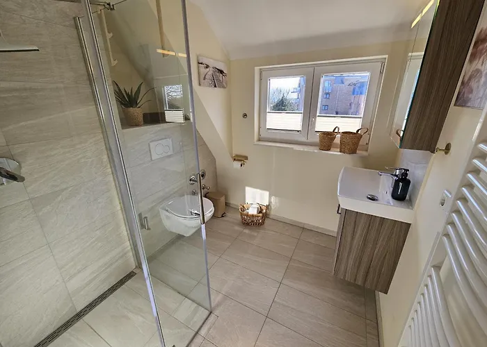 Kuestenglueck 3 Modernes Maisonette-apartment Mit Meerblick & Kickerspass - 200m Zum & Baecker Апартаменты Даме